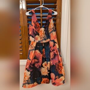 City Chic Sleeveless Floral Dress S/16